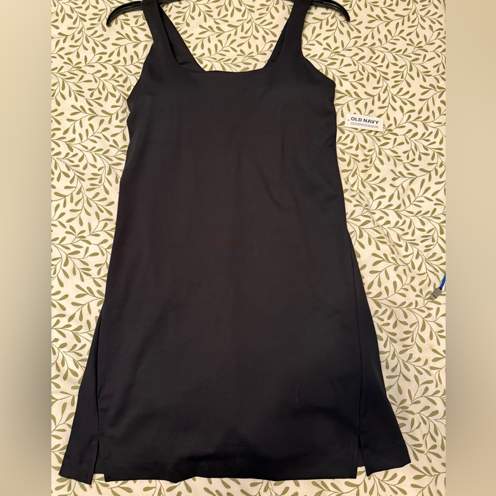Old Navy Women's PowerSoft Square-Neck Athletic Dress